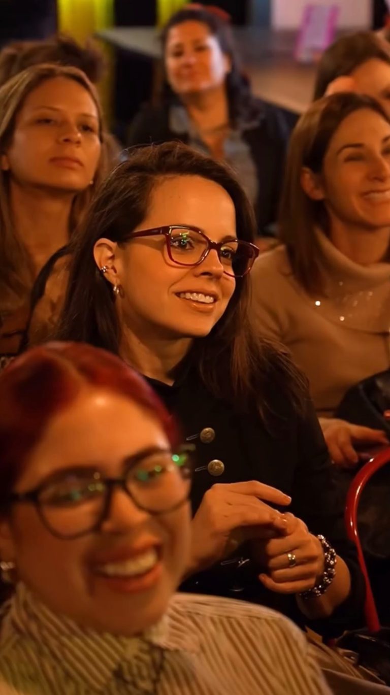 Instagram post from laarepera.es. This post is in position 5.