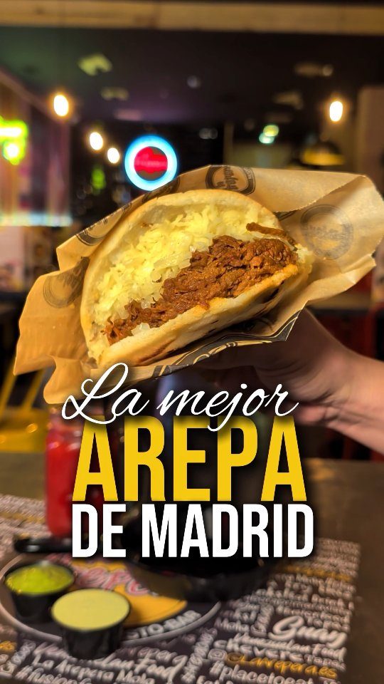 Instagram post from laarepera.es. This post is in position 0.